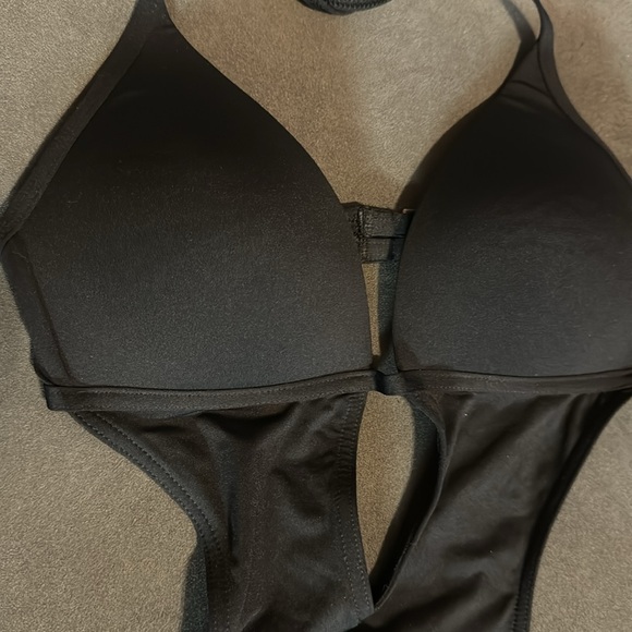 Stylish Black One Piece Swimsuit by Victoria’s Secret Size Small - Picture 2 of 11